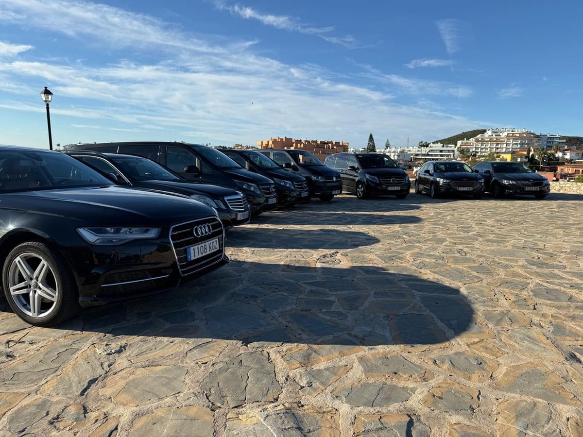 Our luxury transfer fleet