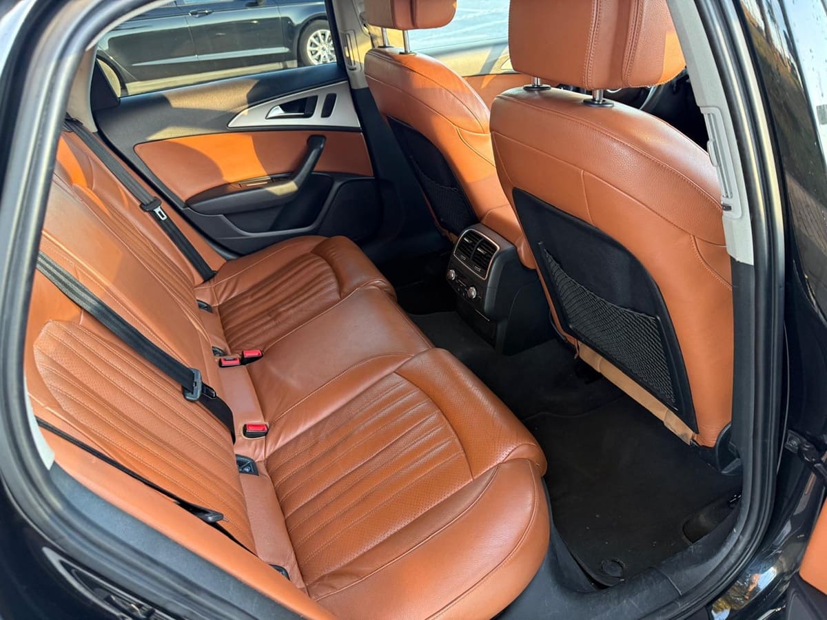 Luxury vehicle interior - Best Malaga Airport Transfers fleet